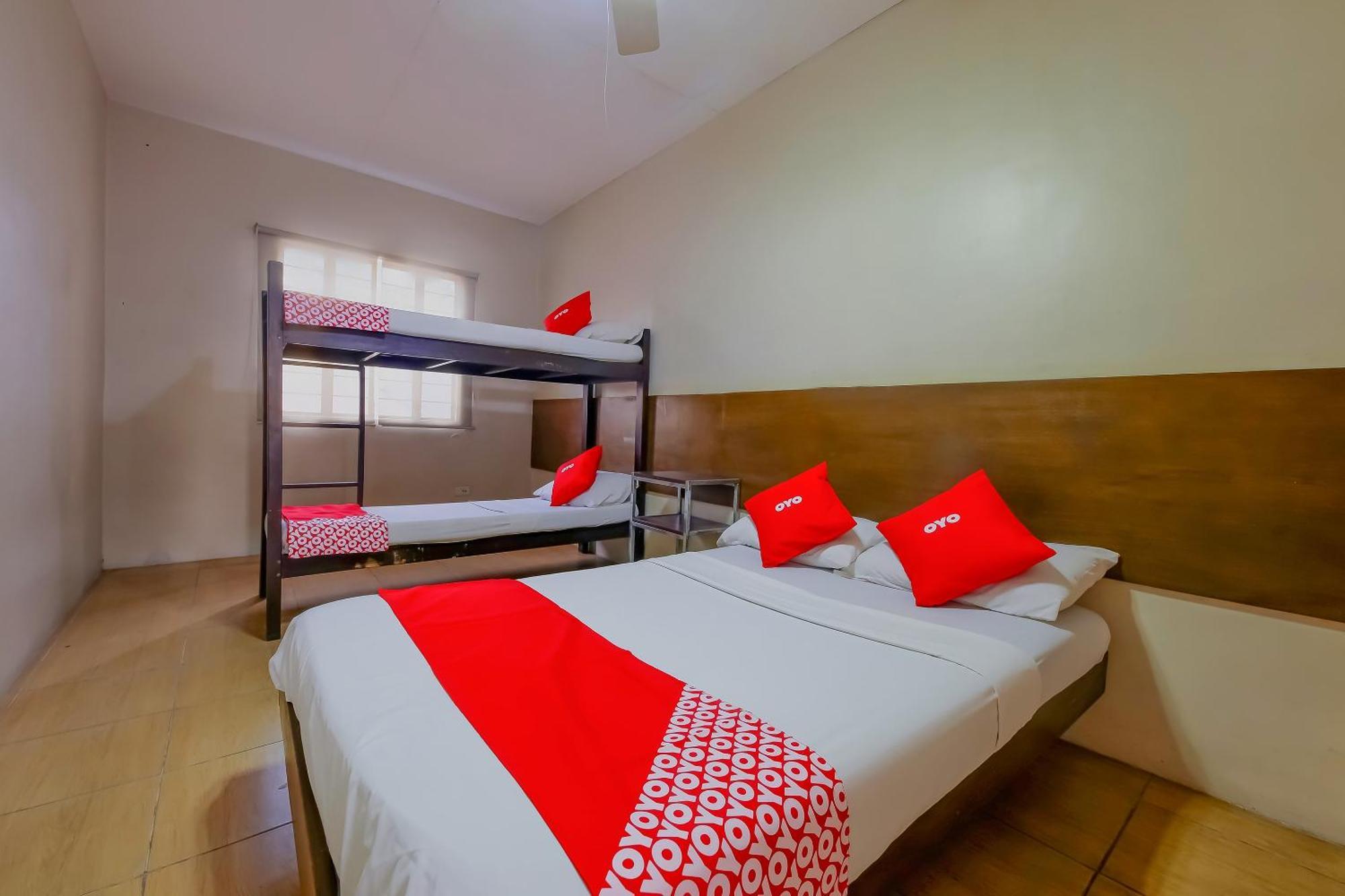 Metro Deluxe Residences Pasay Dış mekan fotoğraf